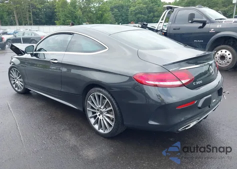 2019 Mercedes-Benz C 300 from USA, damaged, VIN WDDWJ8DB3KF926187